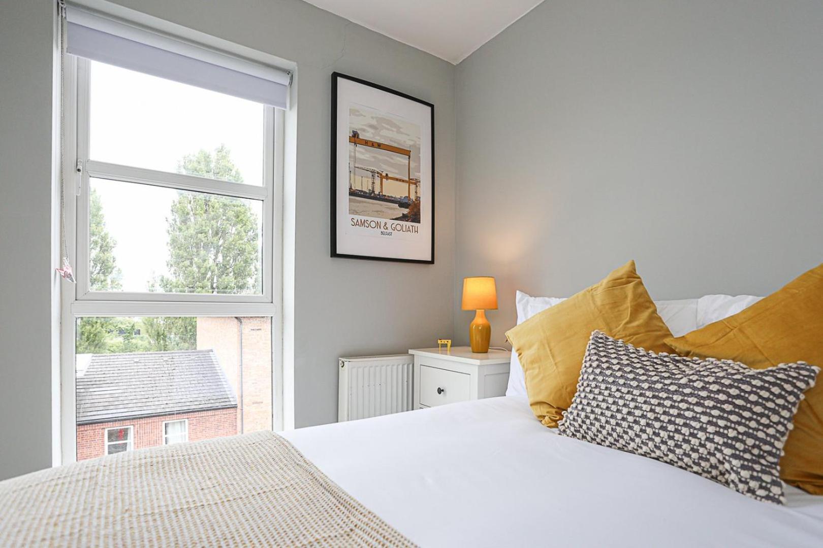 Charming Retreat In Belfast Apartamento Exterior foto